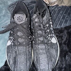 Stylish Black and Gray Women's Sneakers